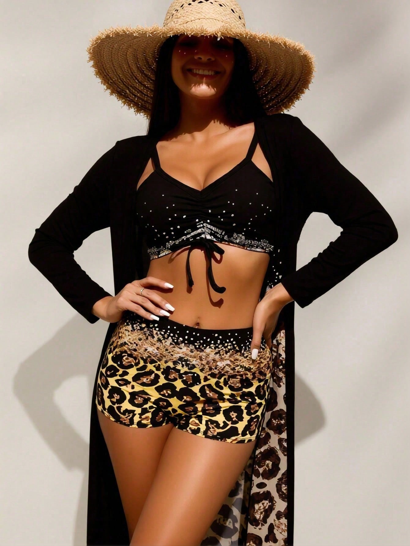 Top de Biquíni Preto com Stras - Shorts avaliação e preço